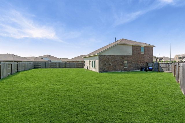 9803 Wembley Vista Court, Baytown, TX 77521