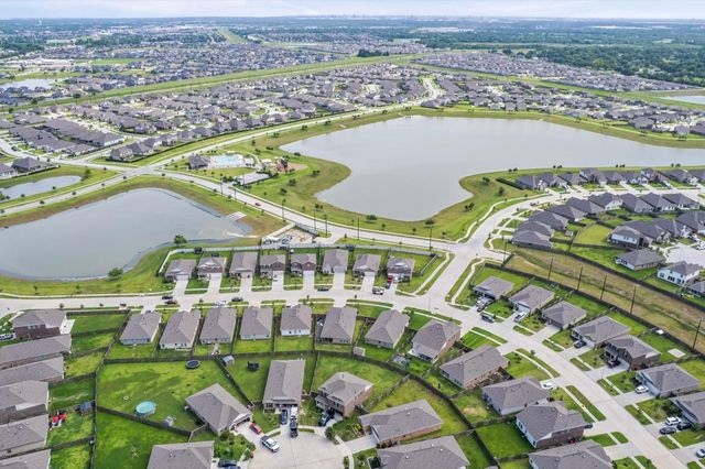 9803 Wembley Vista Court, Baytown, TX 77521