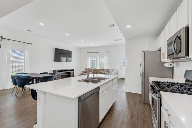9803 Wembley Vista Court, Baytown, TX 77521