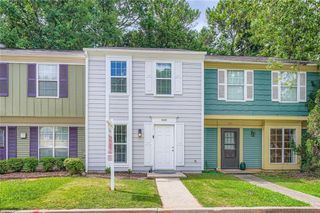2892 Aspen Woods Entry, Atlanta, GA 30360