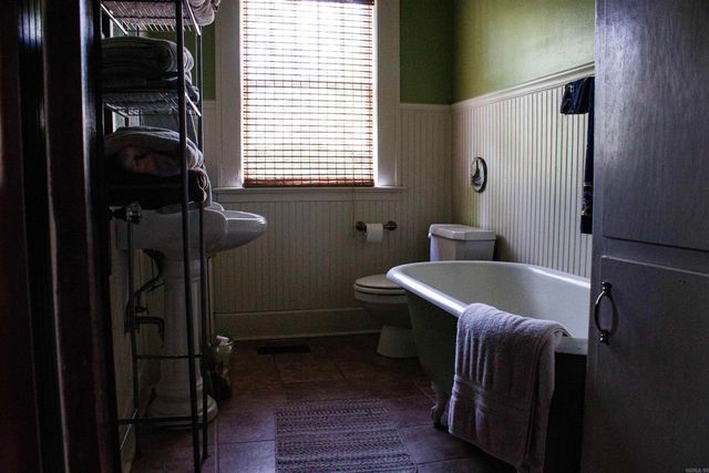 1011 S Main St., Stuttgart, AR 72160