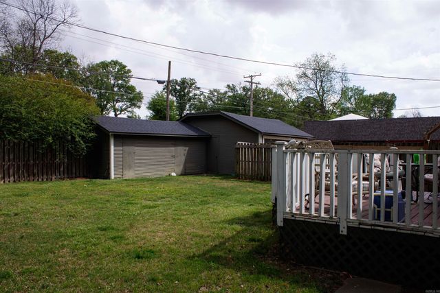 1011 S Main St., Stuttgart, AR 72160