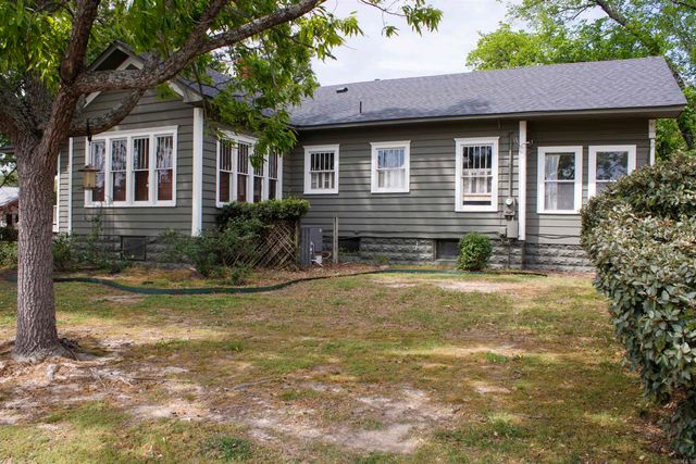 1011 S Main St., Stuttgart, AR 72160