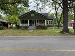 1011 S Main St., Stuttgart, AR 72160