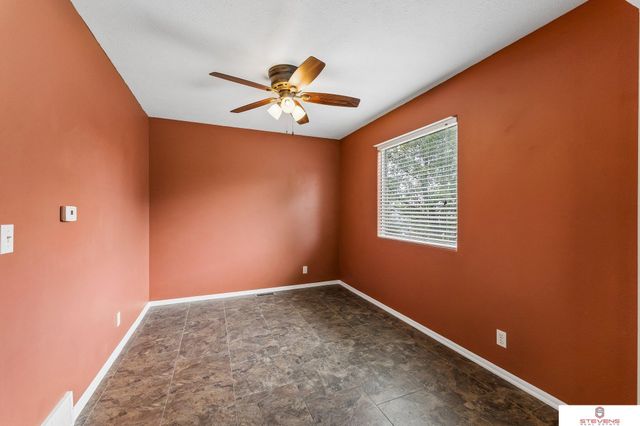 14460 Fowler Avenue, Omaha, NE 68116
