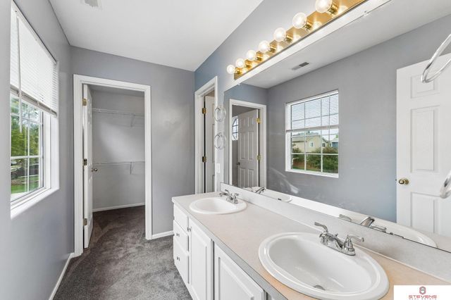 14460 Fowler Avenue, Omaha, NE 68116