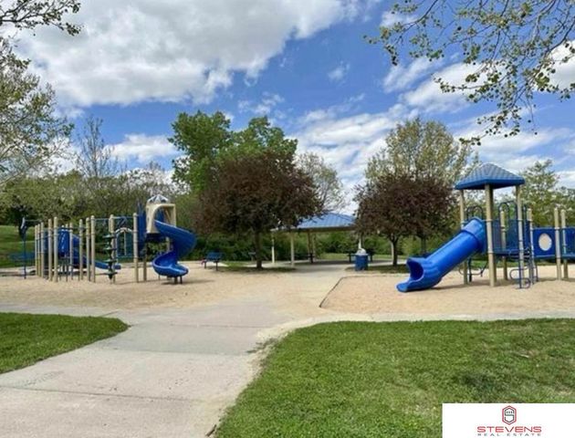 14460 Fowler Avenue, Omaha, NE 68116