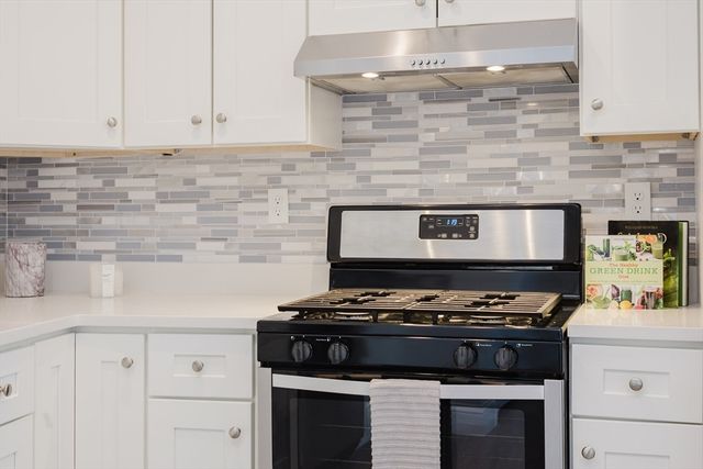 92-94 George St 203, Boston, MA 02119