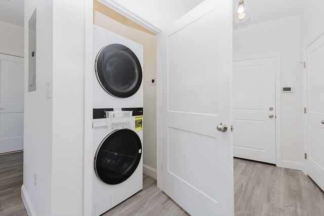 92-94 George St 203, Boston, MA 02119