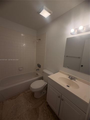 8811 SW 123rd Ct 203-1, Miami, FL 33186