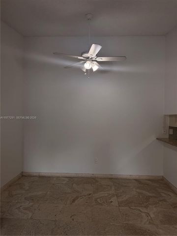 8811 SW 123rd Ct 203-1, Miami, FL 33186