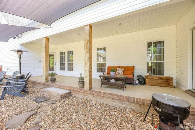120 Meadow Hills Dr, El Dorado, AR 71730