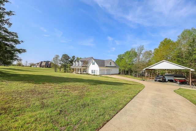 120 Meadow Hills Dr, El Dorado, AR 71730