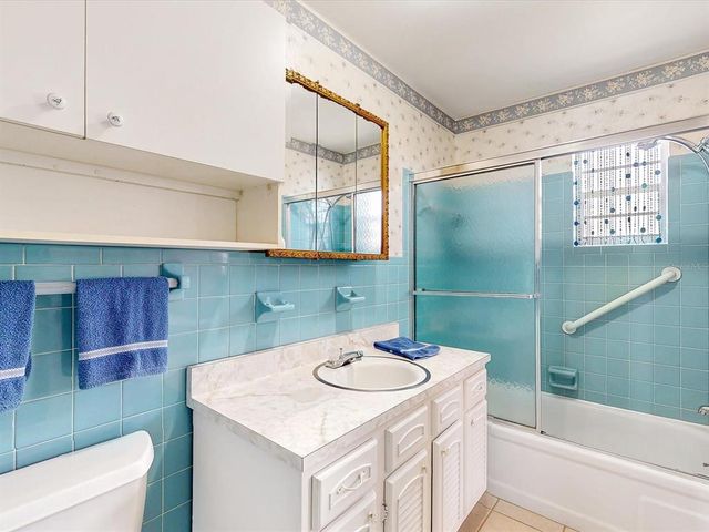 413 5TH STREET S, Dundee, FL 33838