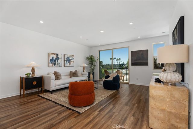 117 Placemark, Irvine, CA 92614