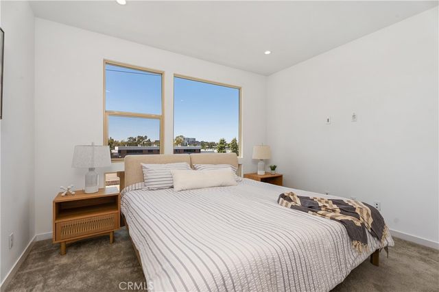 117 Placemark, Irvine, CA 92614