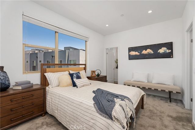 117 Placemark, Irvine, CA 92614