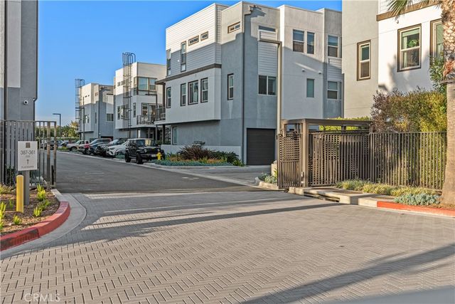 117 Placemark, Irvine, CA 92614