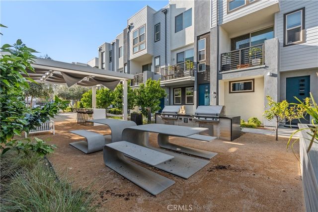 117 Placemark, Irvine, CA 92614