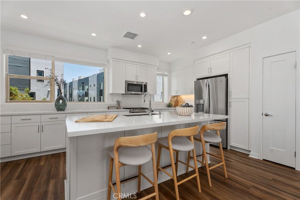 117 Placemark, Irvine, CA 92614