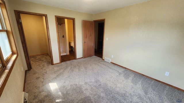 3628 WASHINGTON, Rapid City, SD 57702