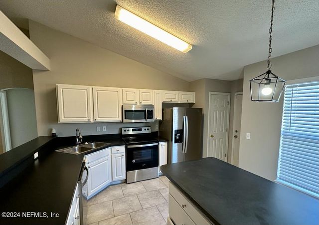 496 HERON NEST Point, Orange Park, FL 32073