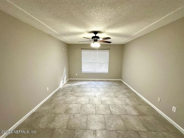 496 HERON NEST Point, Orange Park, FL 32073