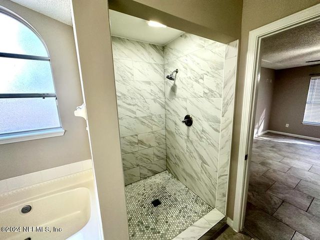496 HERON NEST Point, Orange Park, FL 32073