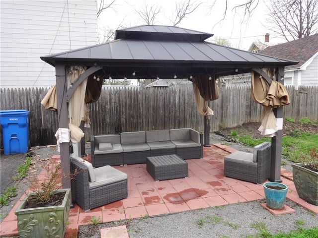 610 Magee Avenue, Rochester, NY 14613