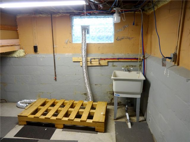 610 Magee Avenue, Rochester, NY 14613