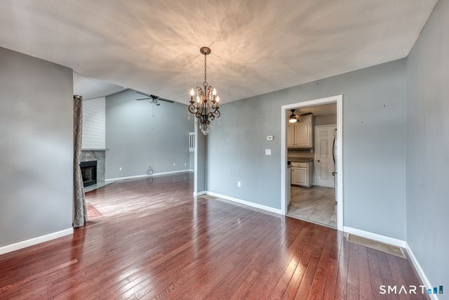 5 Vicki Lane 5, Colchester, CT 06415