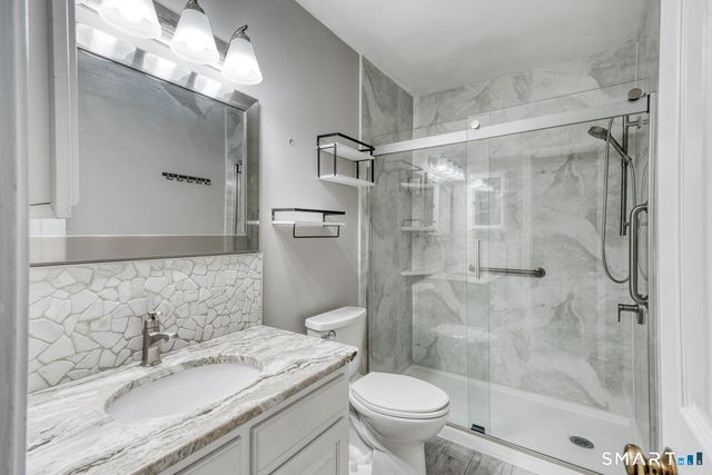 5 Vicki Lane 5, Colchester, CT 06415