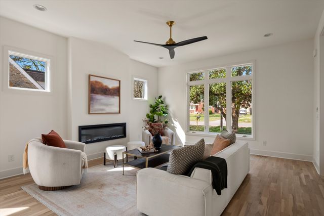 2804 Eastland Ave, Nashville, TN 37206