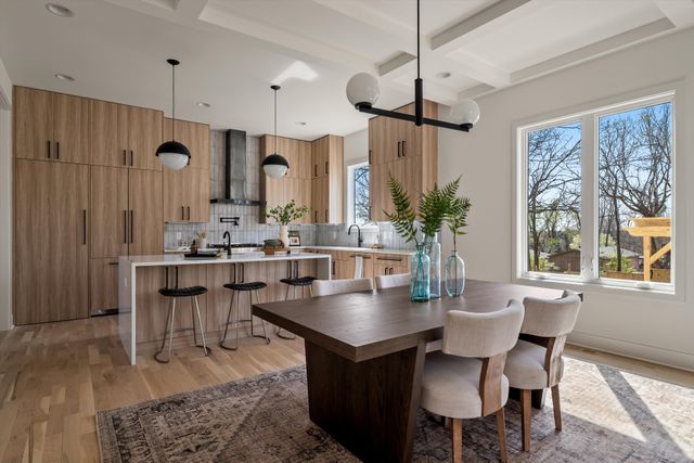 2804 Eastland Ave, Nashville, TN 37206