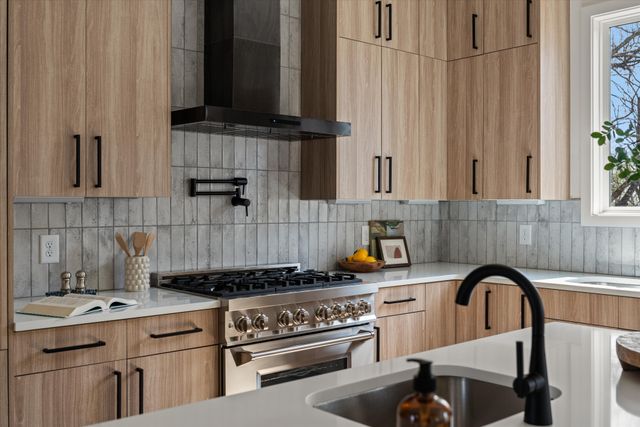 2804 Eastland Ave, Nashville, TN 37206