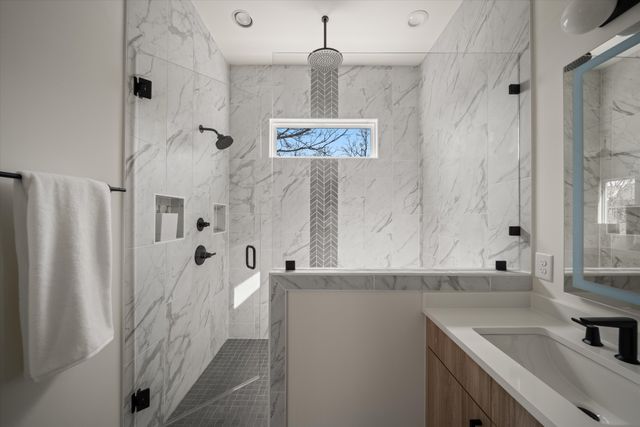 2804 Eastland Ave, Nashville, TN 37206