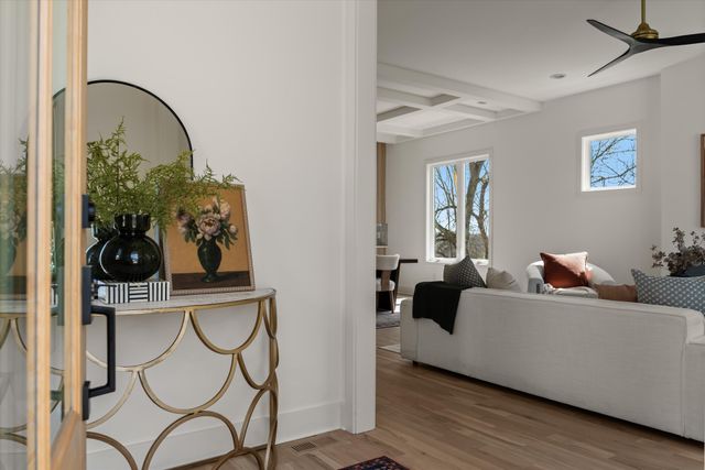 2804 Eastland Ave, Nashville, TN 37206