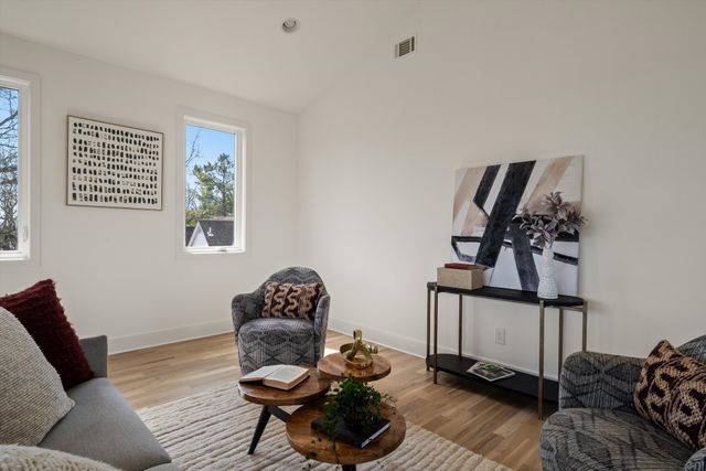 2804 Eastland Ave, Nashville, TN 37206