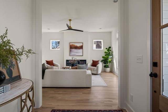 2804 Eastland Ave, Nashville, TN 37206