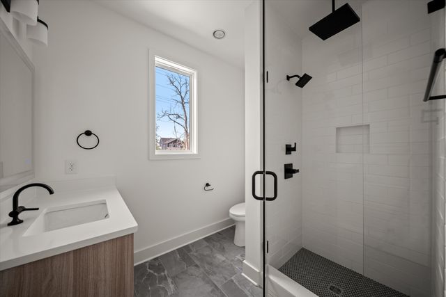 2804 Eastland Ave, Nashville, TN 37206