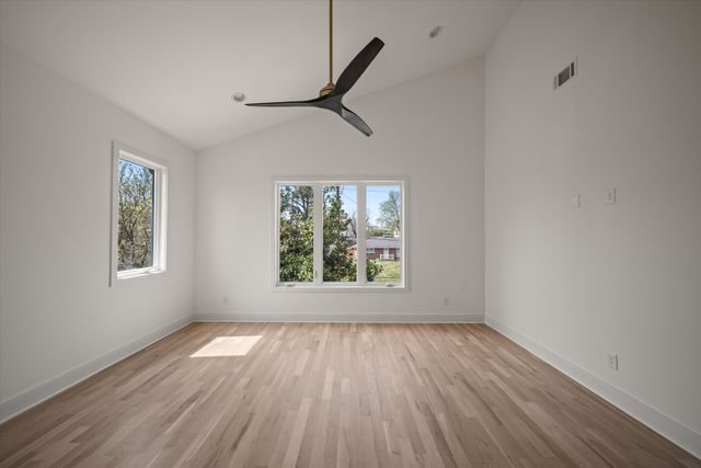 2804 Eastland Ave, Nashville, TN 37206