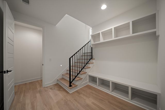 2804 Eastland Ave, Nashville, TN 37206