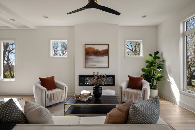 2804 Eastland Ave, Nashville, TN 37206