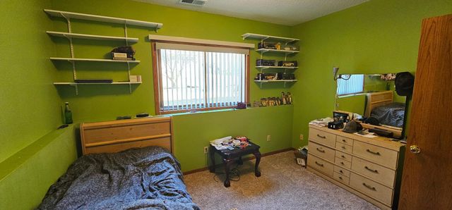 14715 Bridle Ridge Trail NE, Prior Lake, MN 55372