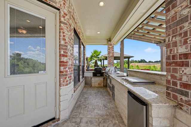 168 Waterstone Dr, Montgomery, TX 77356