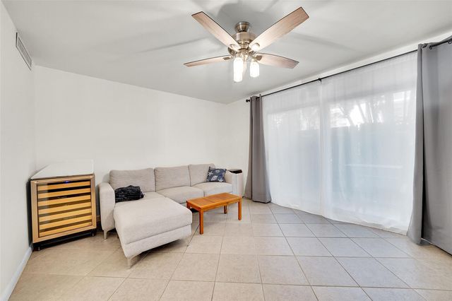 807 W Oakland Park Blvd G7, Oakland Park, FL 33311