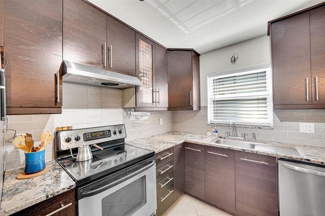 807 W Oakland Park Blvd G7, Oakland Park, FL 33311