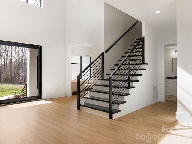 6017 Oxfordshire Road, Waxhaw, NC 28173