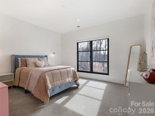 6017 Oxfordshire Road, Waxhaw, NC 28173