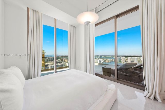 17901 Collins Avenue 4507, Sunny Isles Beach, FL 33160